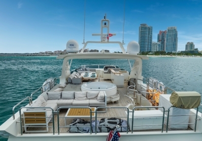 What Makes a Yacht Seaworthy: Key Engineering Principles Explained blog image