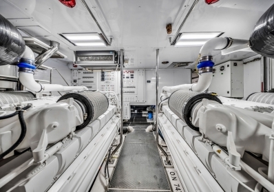 The Ultimate Yacht Buying Checklist: What to Know Before You Sign blog image