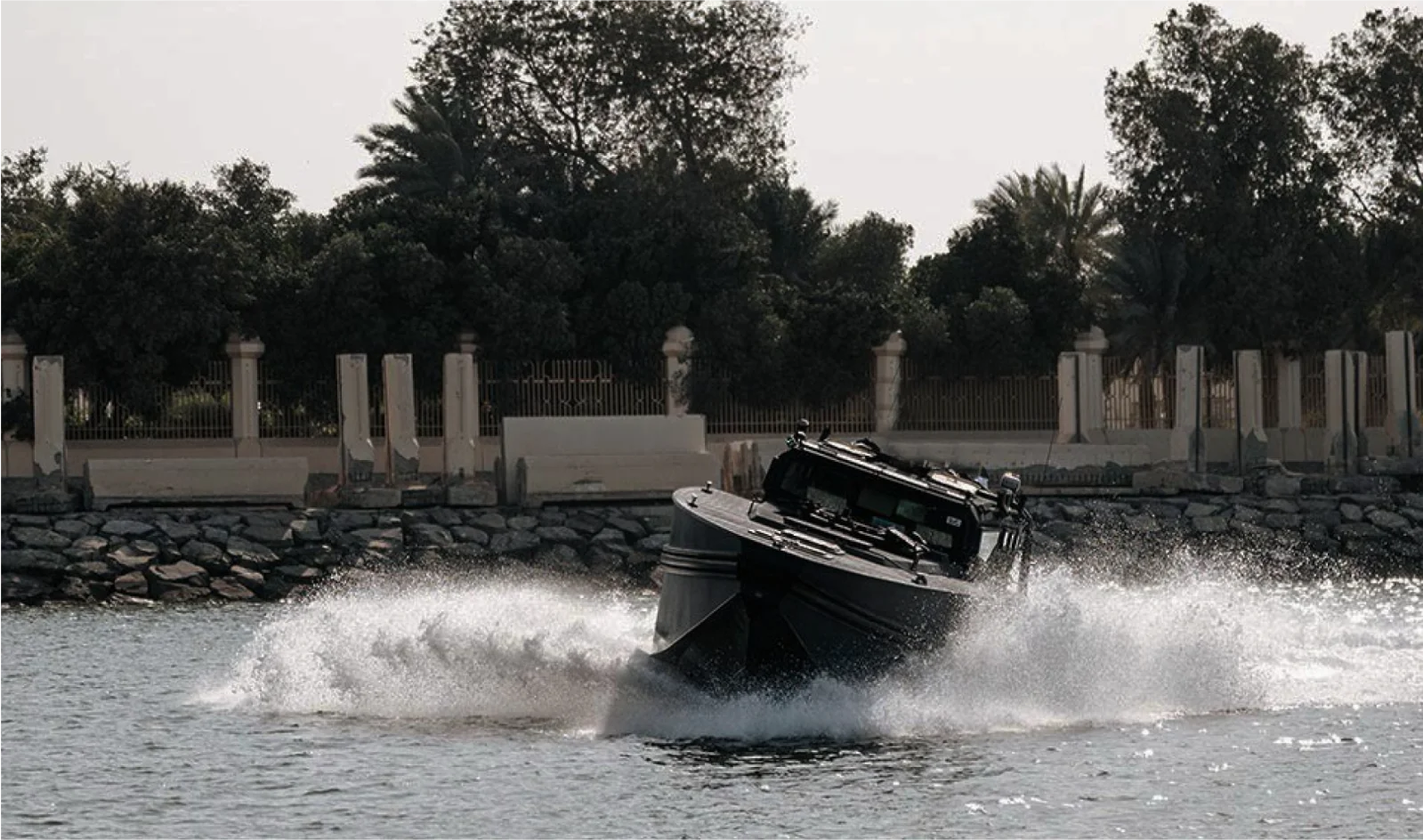 Fiberglass vs. Polyethylene Hulls: The Future of Yacht Construction? hero image